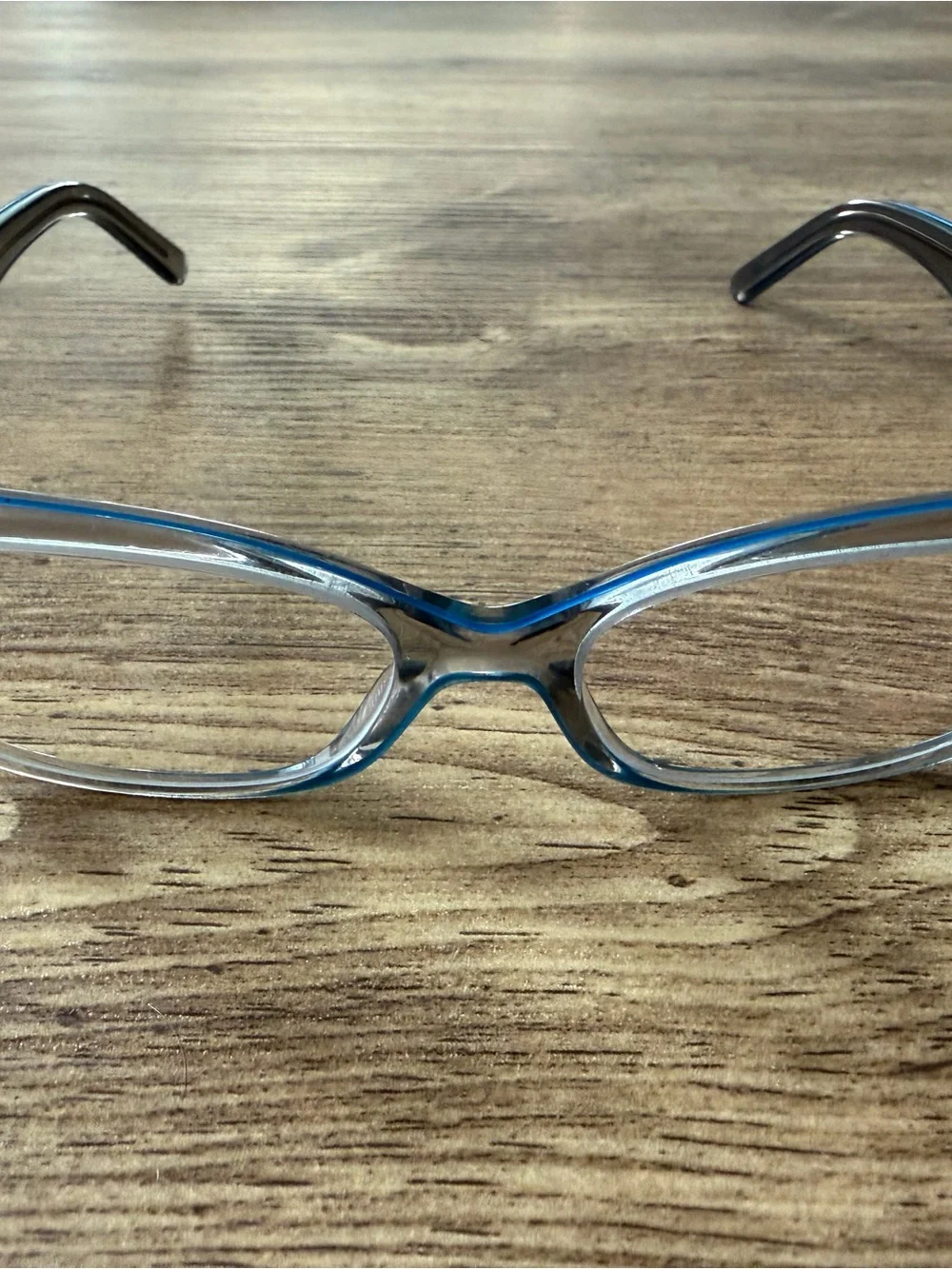 Dkny eyeglasses frame